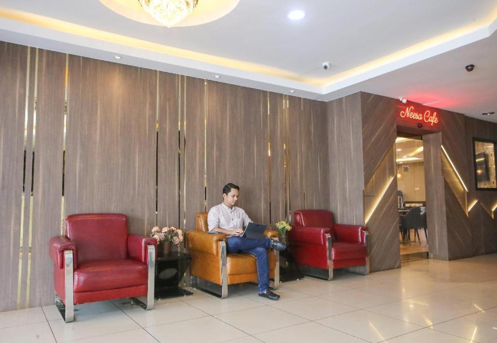 Golden Nasmir Hotel Bukit Mertajam Exteriör bild