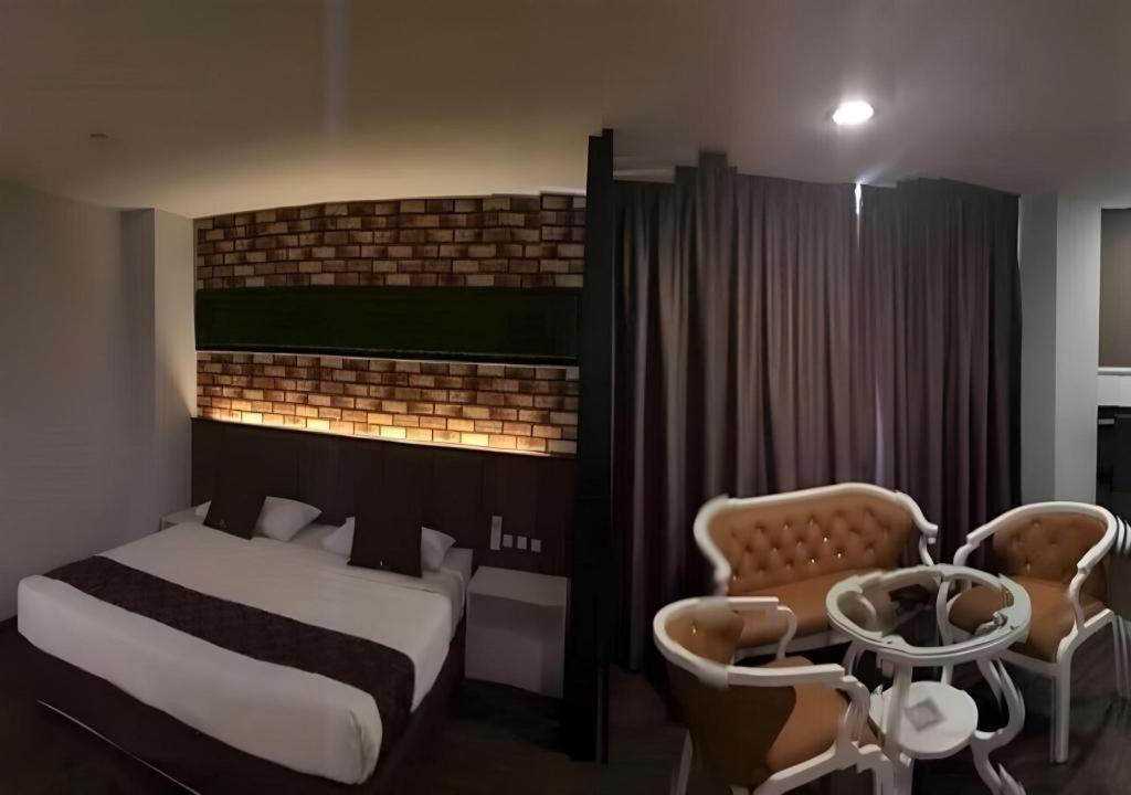 Golden Nasmir Hotel Bukit Mertajam Exteriör bild